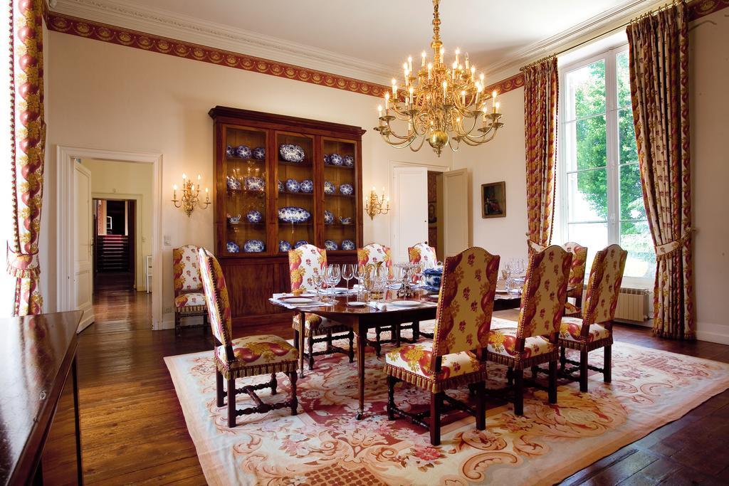 Chateau Fombrauge Saint-Christophe-des-Bardes ภายนอก รูปภาพ